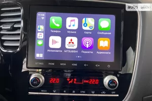 Підтримка додатків Apple CarPlay і Android Auto